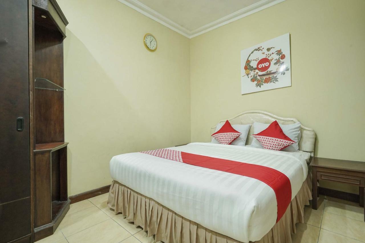 Oyo 804 Ndalem Maharani Guest House Yogyakarta Ngoại thất bức ảnh
