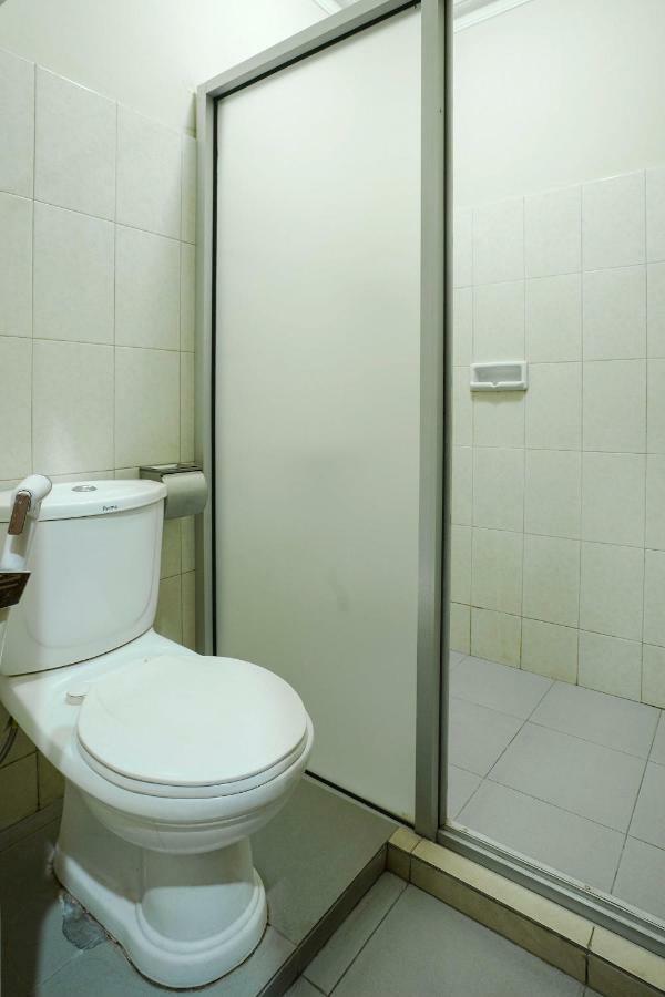 Oyo 804 Ndalem Maharani Guest House Yogyakarta Ngoại thất bức ảnh