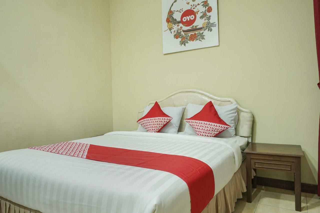 Oyo 804 Ndalem Maharani Guest House Yogyakarta Ngoại thất bức ảnh